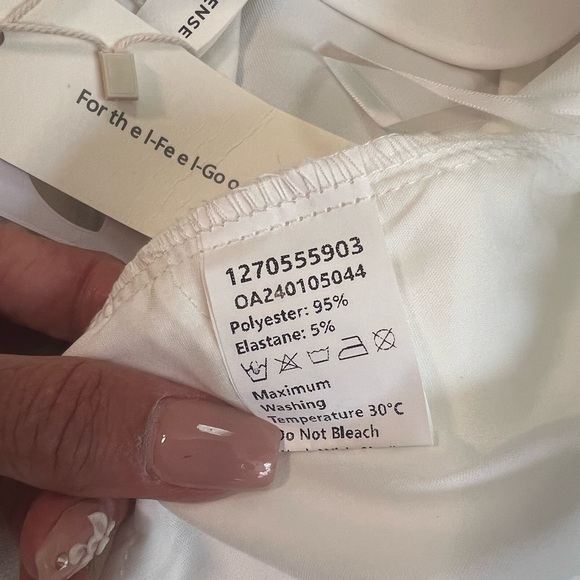 Commense White Pleated Wide-Leg Pants | Size S | NWT - Picture 7 of 8